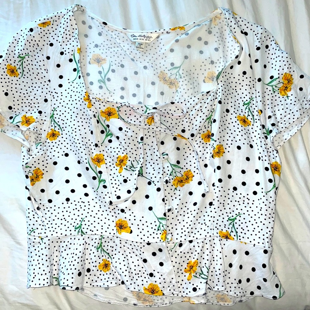 Fit n flare crop shirt - size 10